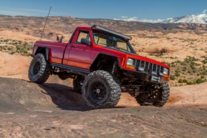 Jeep Comanche Full Of Custom Tricks